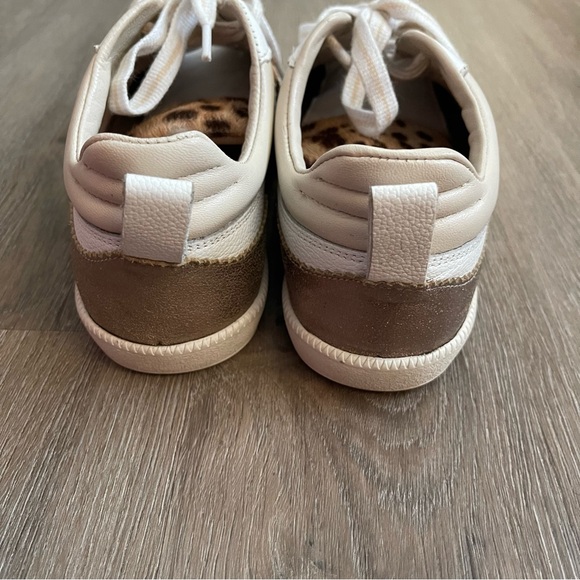 Boden Leather Sneakers - Picture 3 of 4